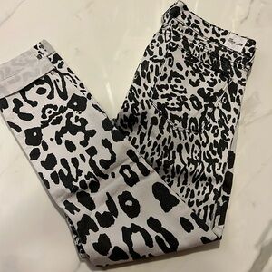 Crop Harkin super skinny with cuff black and white size28.